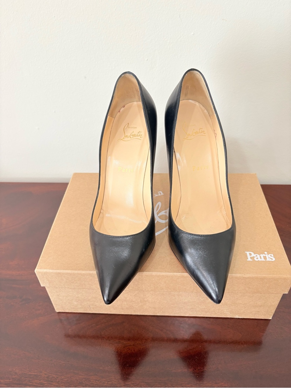 Christian Louboutin Black Pigalle Leather Stiletto Pumps 39